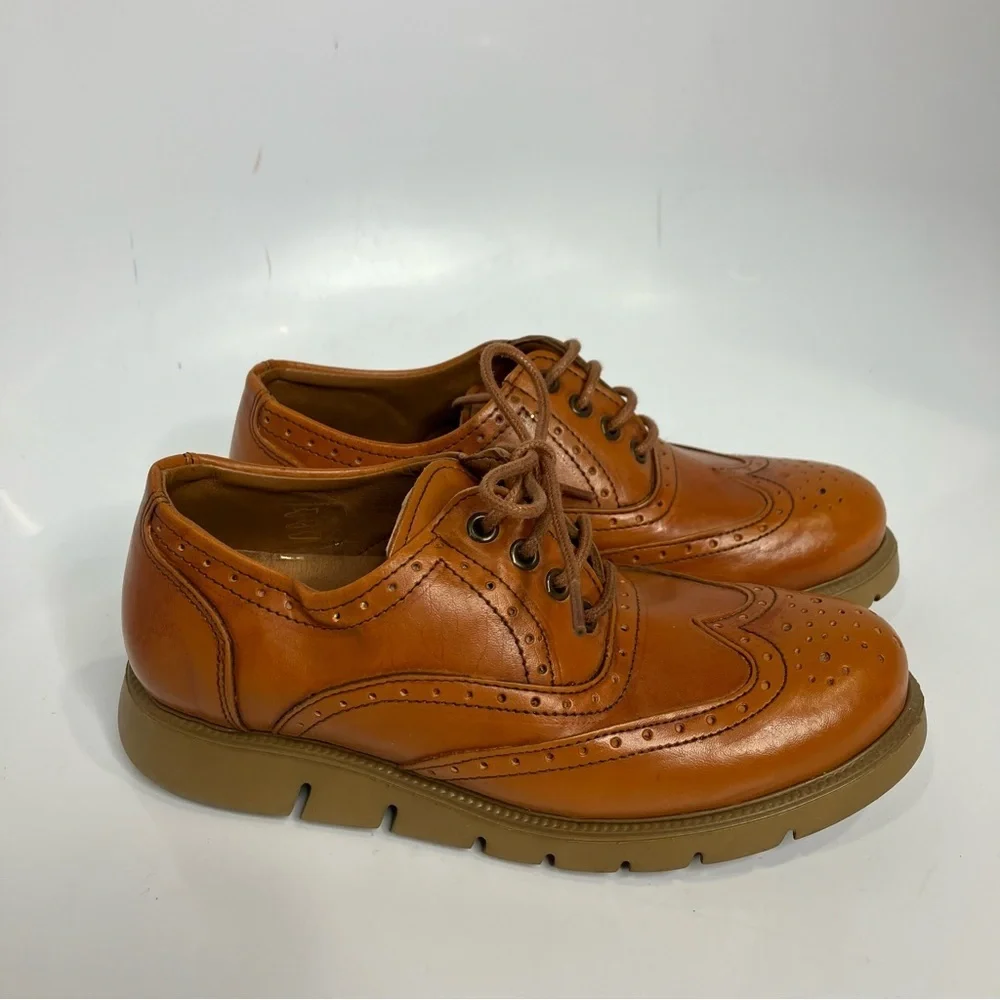 Vince Camuto Warble wingtip‎ shoes tan boys size 13.5